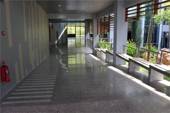 文莱大学.jpg 文莱大学.jpg