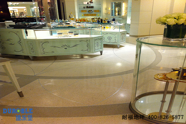 商场地面