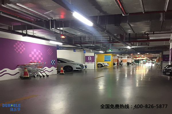 停车场地面 停车场地面