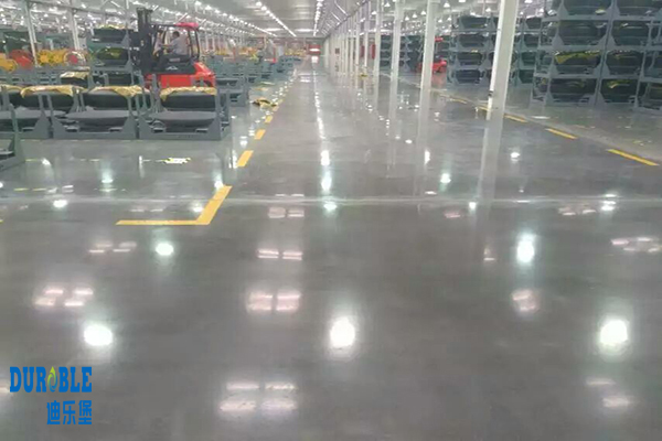 轮胎车间固化地坪