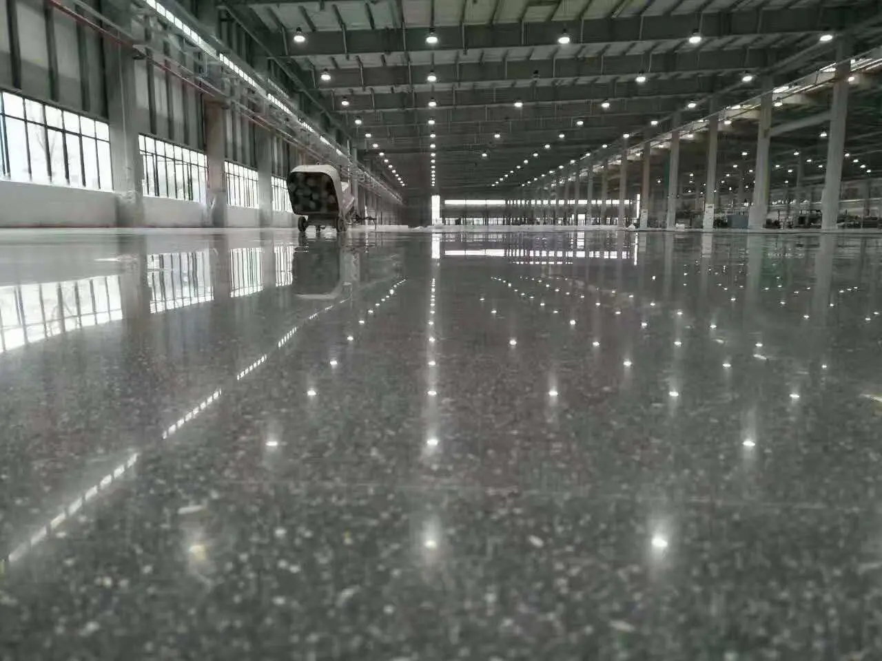 耐磨地坪 耐磨地坪