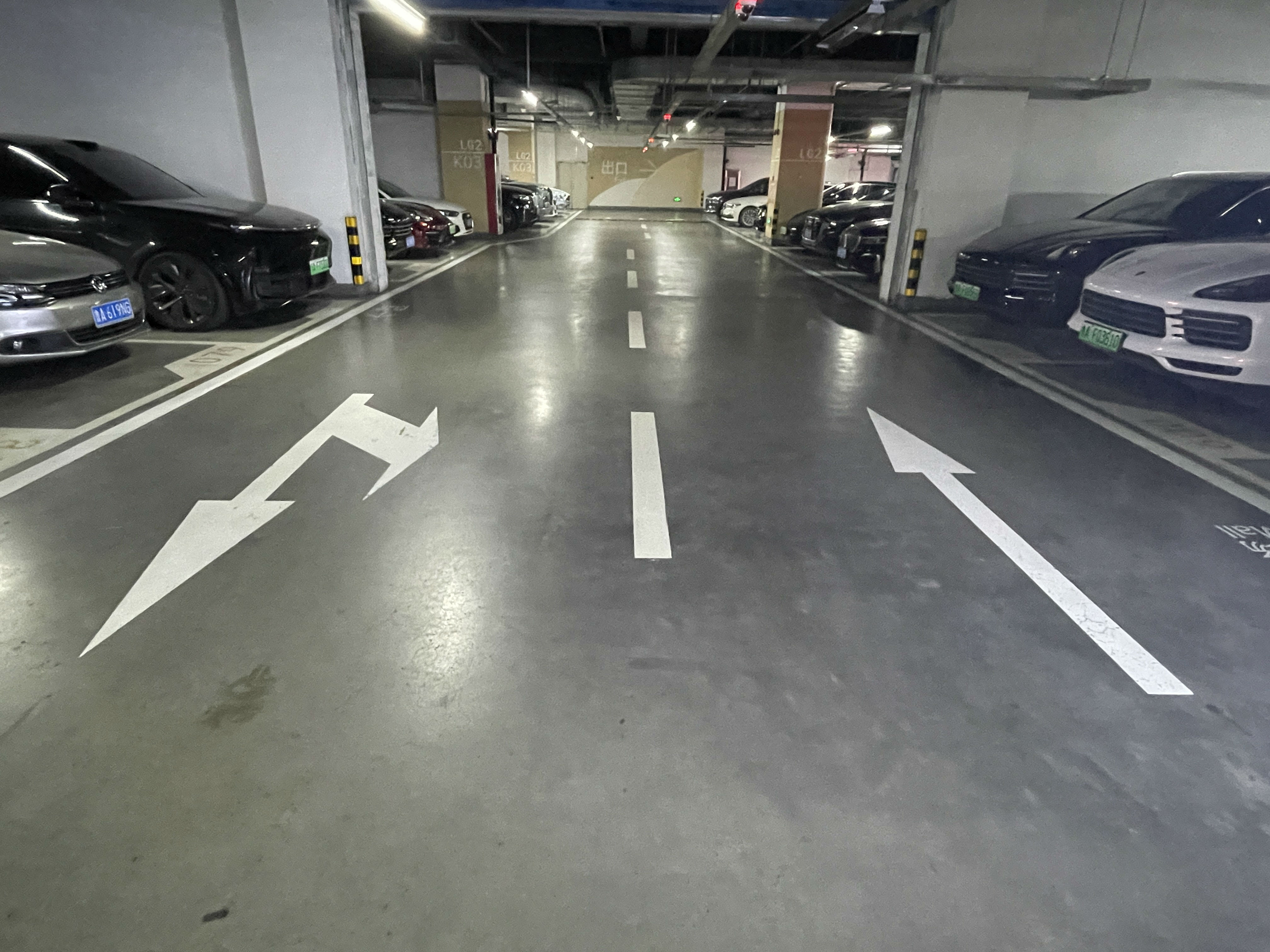 停车场地坪 停车场地坪