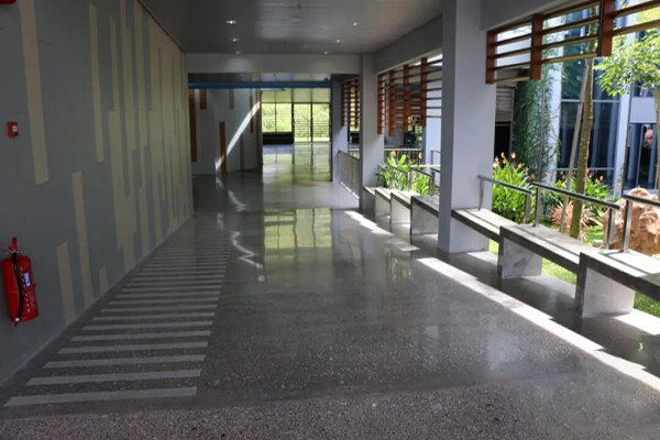 文莱大学.jpg 文莱大学.jpg